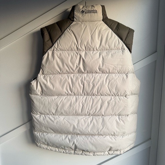 Columbia feather down puffer vest ultra light Beige Brown Water resistant size L - Picture 2 of 9